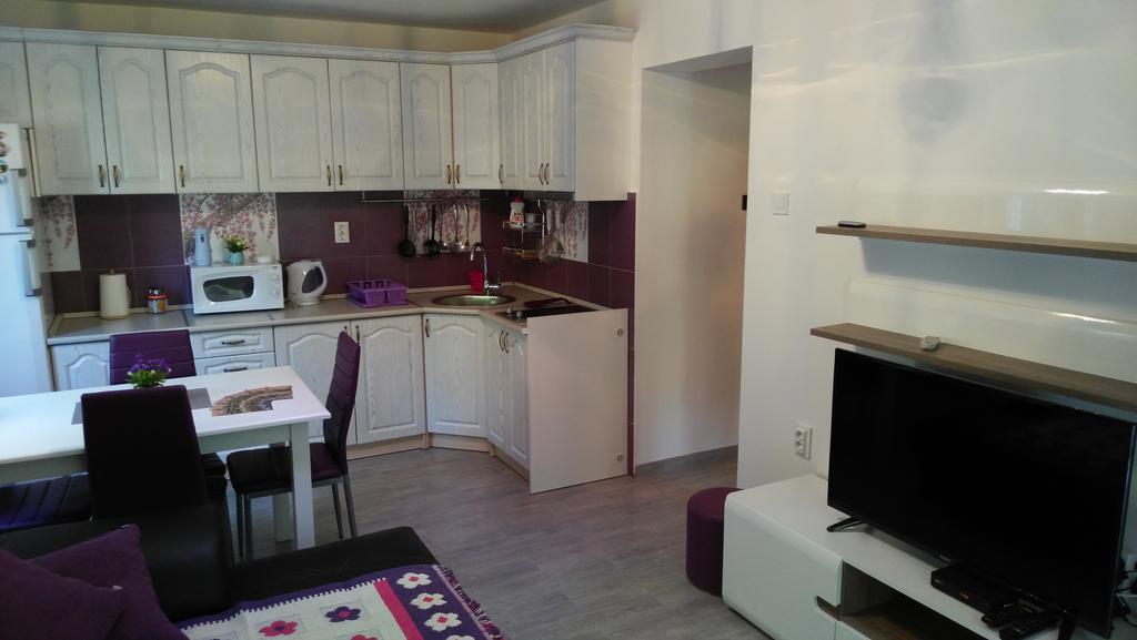 Badza Apartment Kotor Luaran gambar